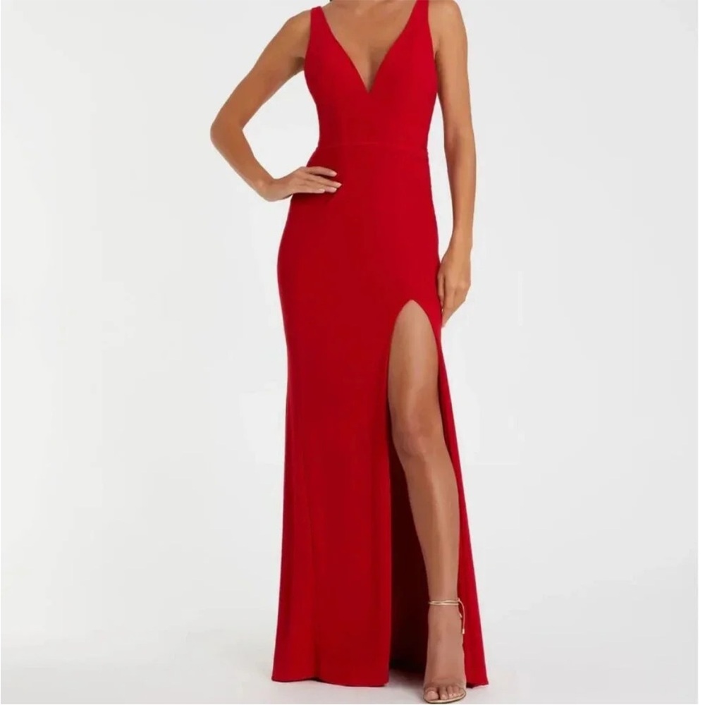 Mac Duggal Vivid Red Maxi Dress
